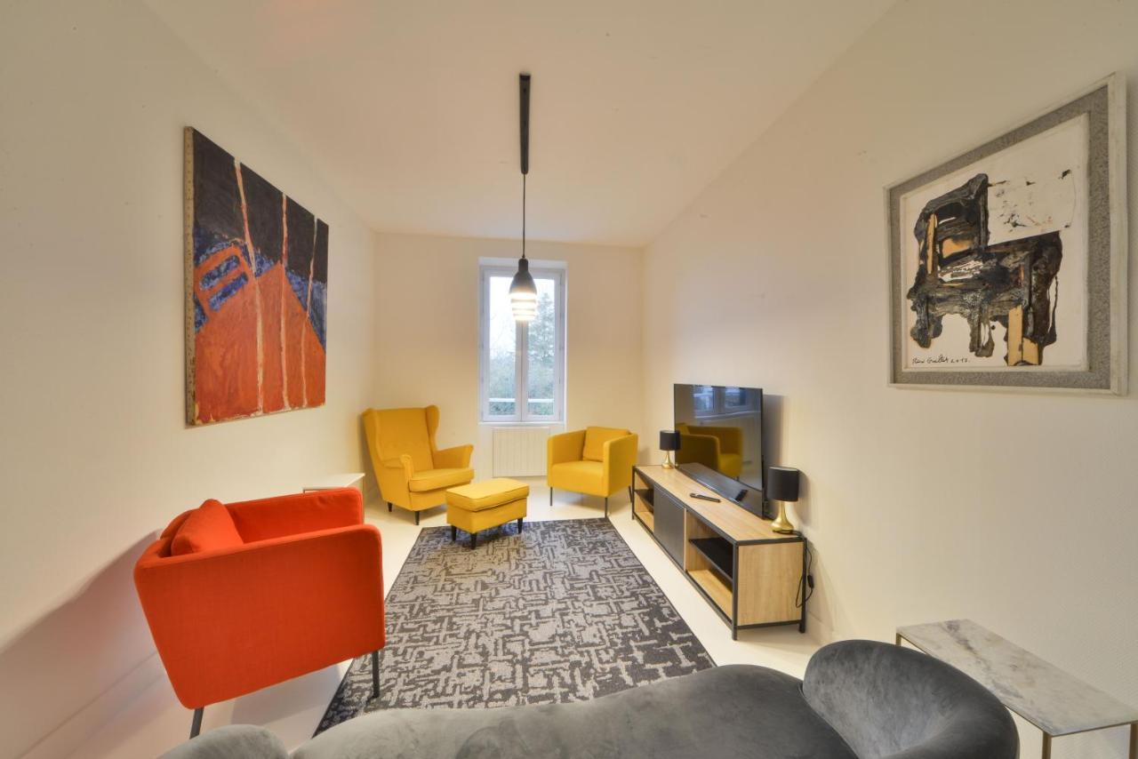 Maison By Logis - Appartement T4 - La Maison D'Hestia Vierzon Esterno foto